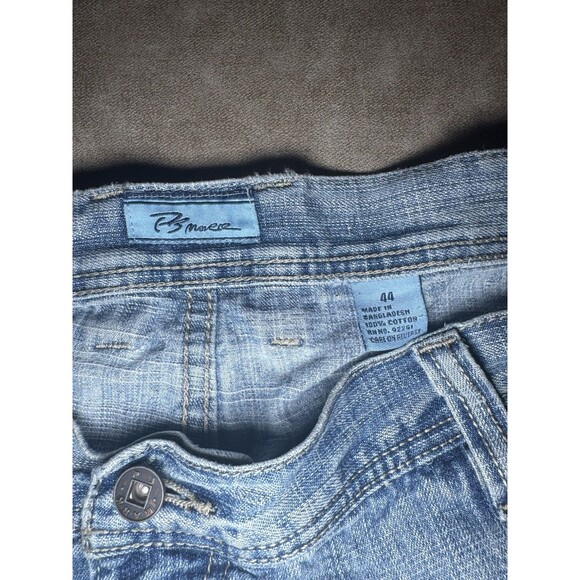 Southpole Vintage Y2K Loose Baggy Fit Jean Denim Shorts Measures 44 Light Wash - Picture 2 of 5